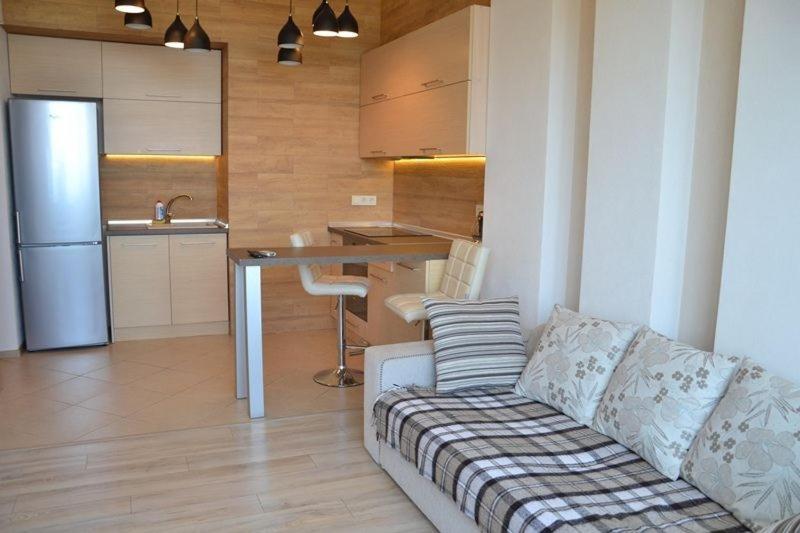Apartment With Sea View Odessa Buitenkant foto